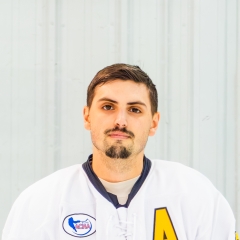 Liam Golden headshot