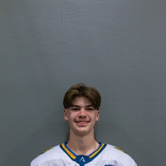 Grayson Benoit headshot